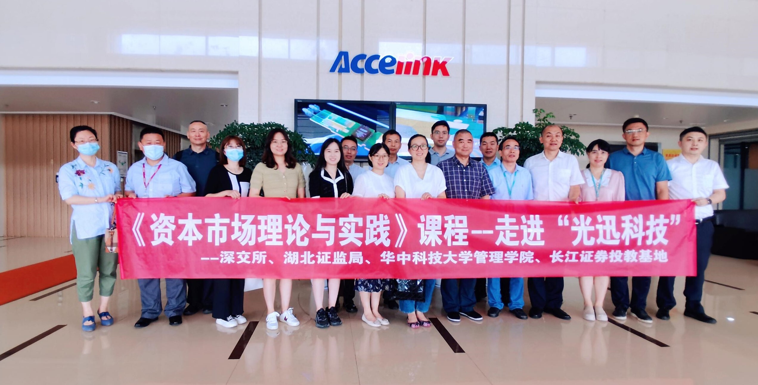 e7e01f42f6be5f7381232fbc5603a181.jpg e7e01f42f6be5f7381232fbc5603a181.jpg